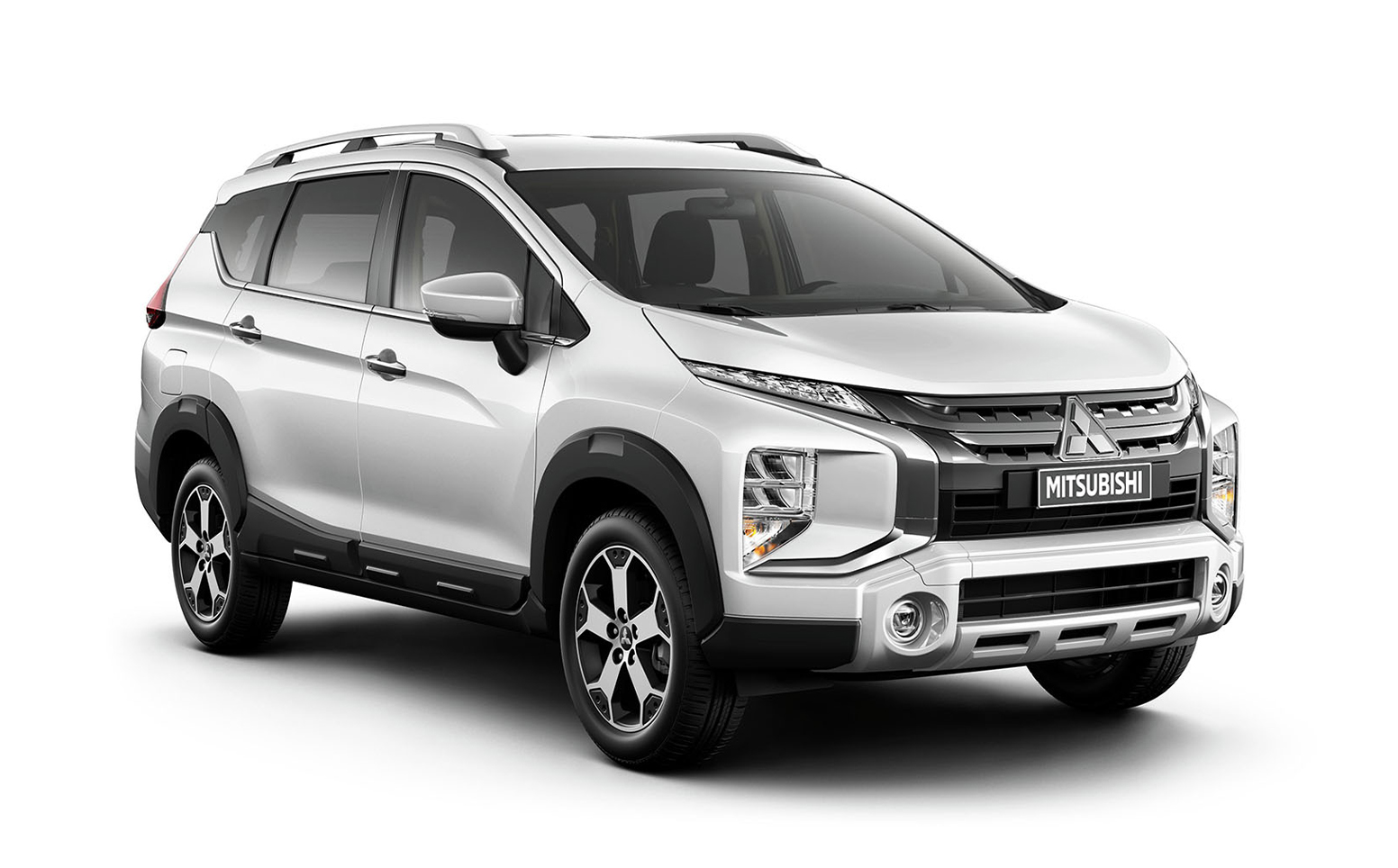 mitsubishi_xpander_15l-at