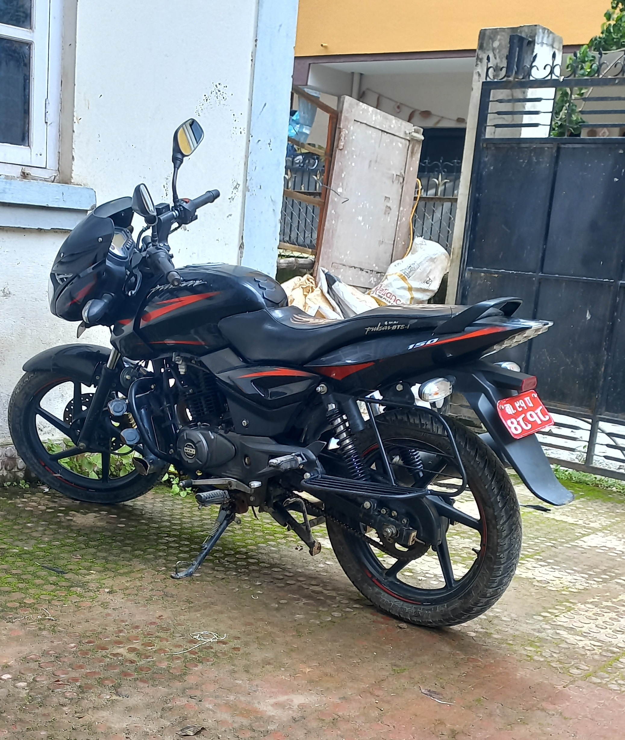 Pulsar 150 91 lot on Sale (urgent)